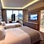 Safi Royal Luxury Metropolitan