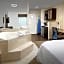 Holiday Inn Express Hotel & Suites Annapolis