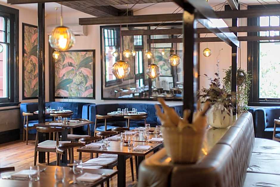 Clarence Boutique Hotel