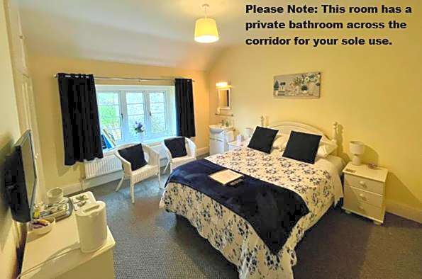 Dunscar Farm Bed & Breakfast