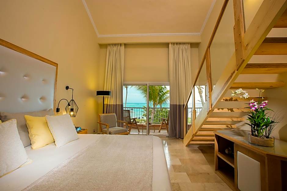Photo 1 of 4 of Loft Suite, Ocean View