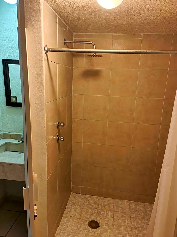 Hotel 1988 Guanajuato