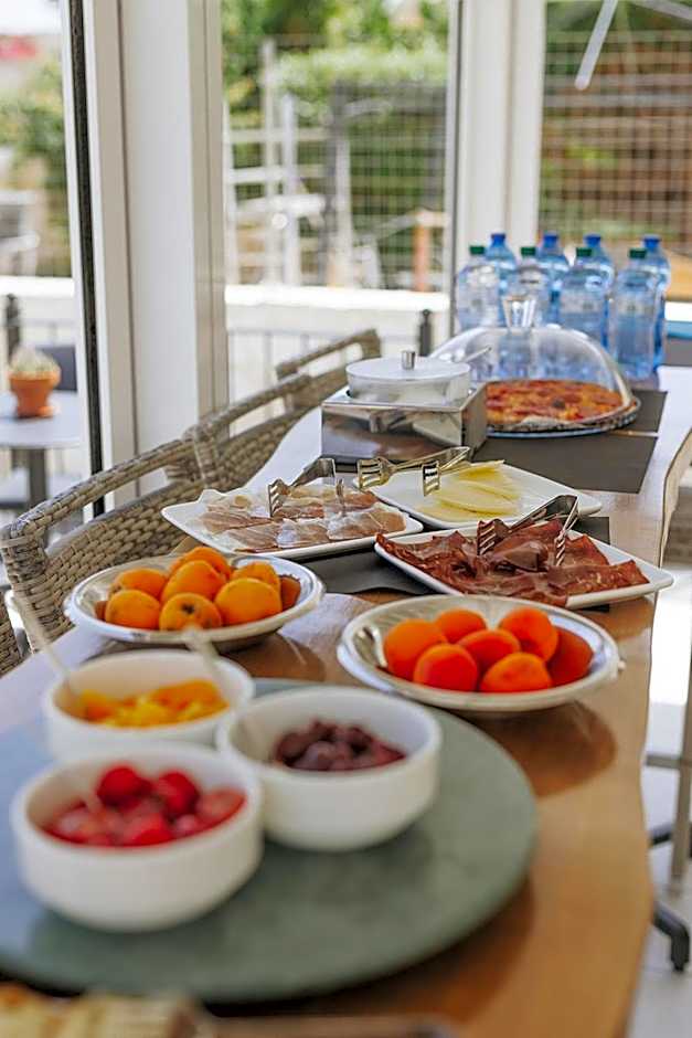 APULIA BLUE APARTEMENTS & B&B