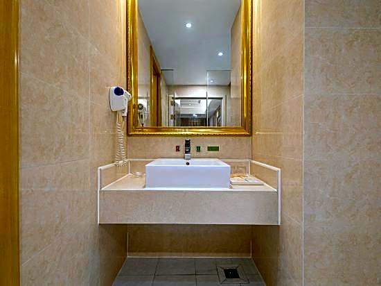 Vienna Hotel Shenzhen Longhua Renmin Nan Road Branch