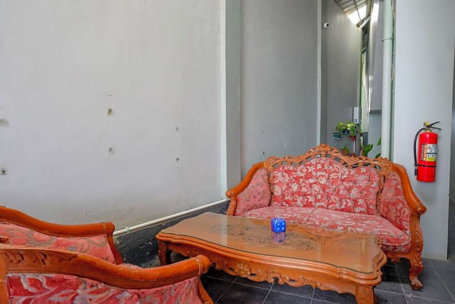 Urbanview Hotel Double Tree near RSUD Margono Purwokerto