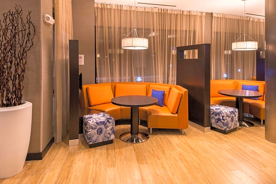 Courtyard by Marriott Jacksonville