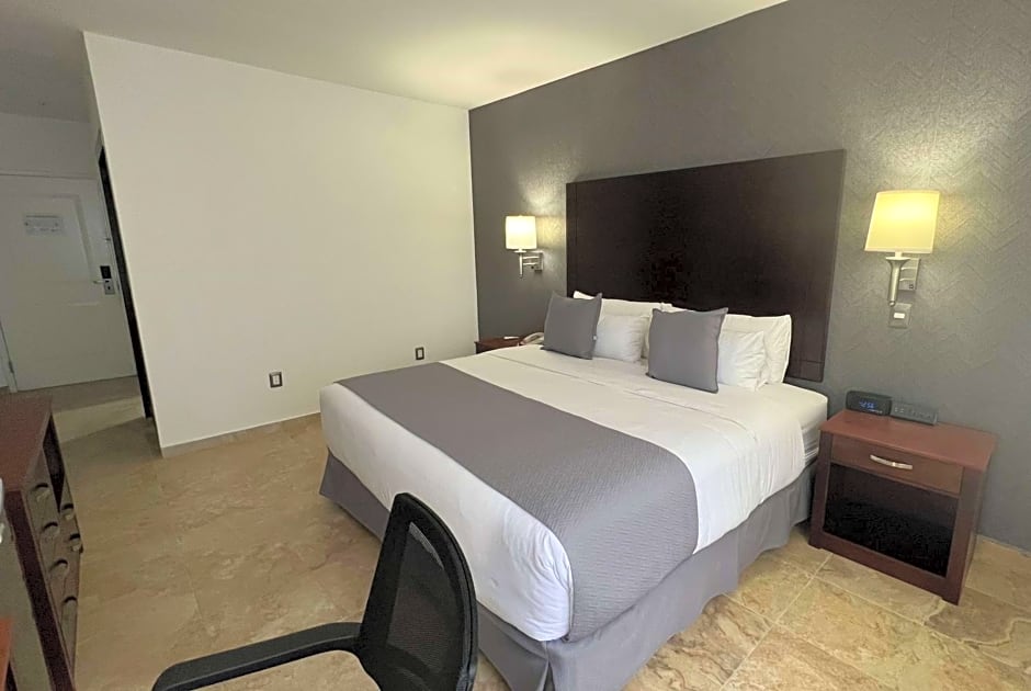 La Quinta by Wyndham Reynosa
