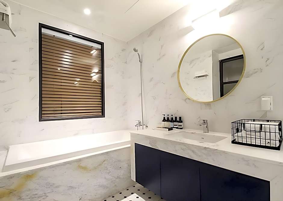 Hound Hotel Changwon - Jinhae Yongwon