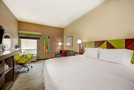King Room with Sofa Bed and Study - Non-Smoking