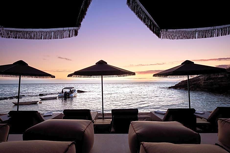 Sea Zante Luxury Beachfront Retreat – Kypseli, SC