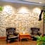 Harmoni Suites Hotel