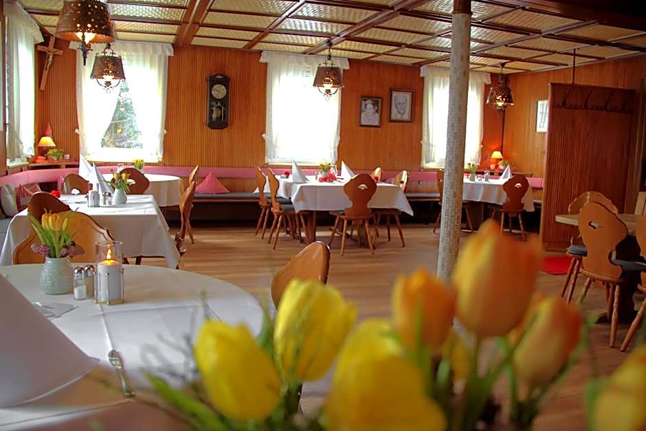 Gasthaus Adler Fohrenbuhl