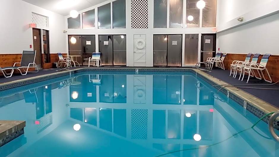 Cascades Lodge