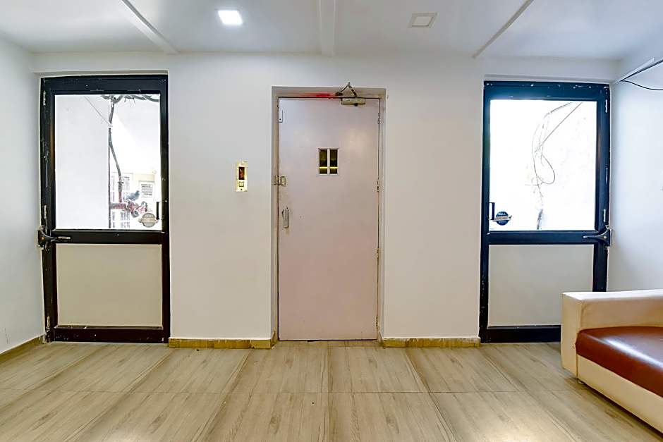 Hotel Gold Leaf,Ahmedabad