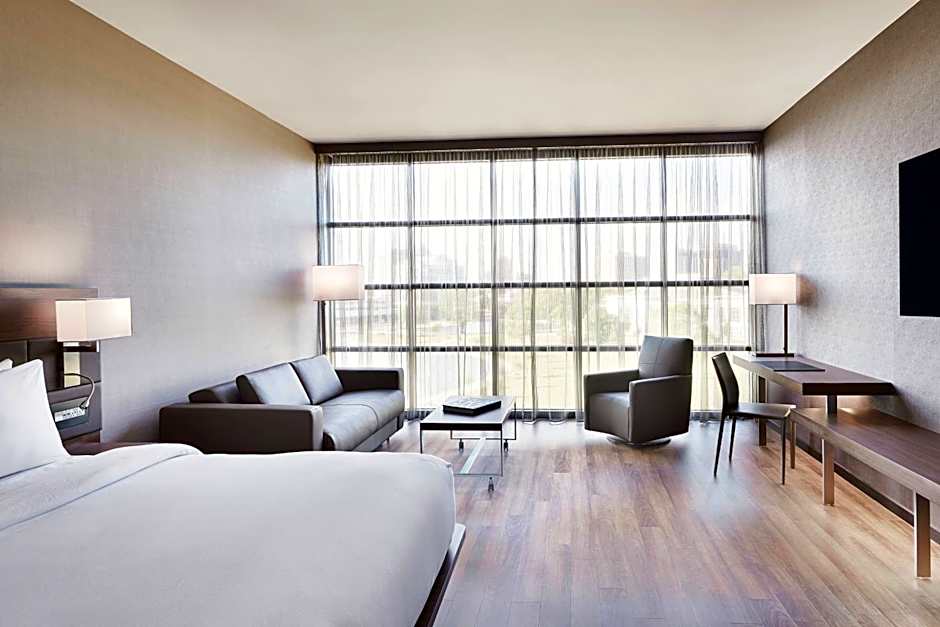 AC Hotel by Marriott Huntsville Downtown