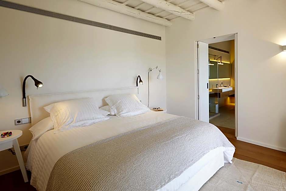 Hotel Restaurant Mas Lazuli by Fimedhotels