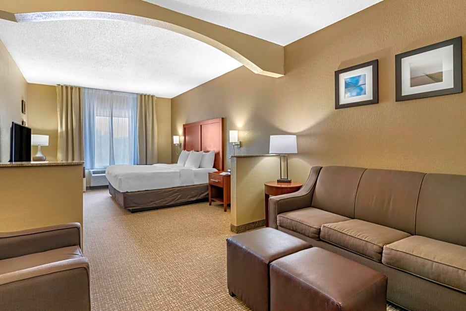 Comfort Inn & Suites St Louis-O'Fallon