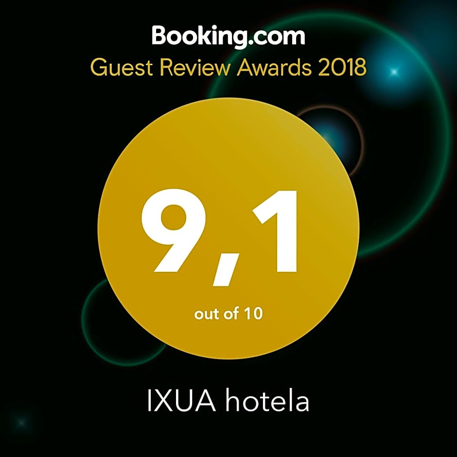 IXUA Hotela