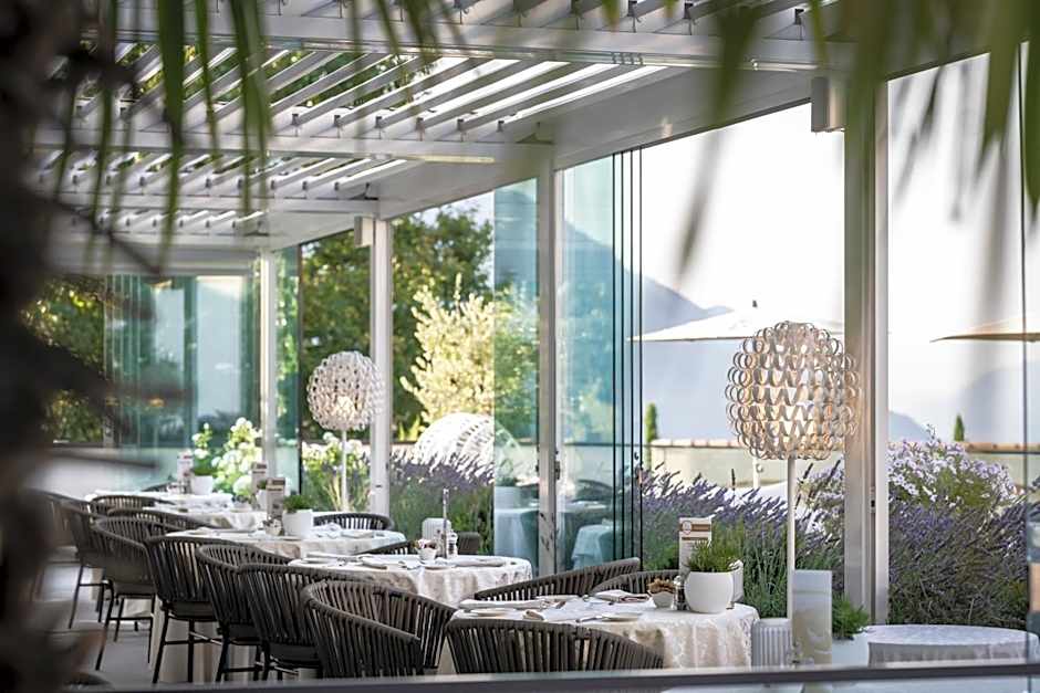 Small & Beautiful Hotel Gnaid