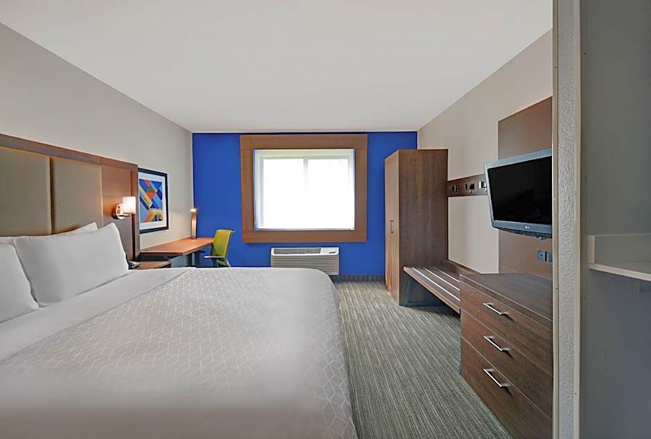 Holiday Inn Express Marshall By IHG