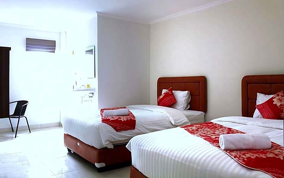 MEL'S INN MANADO