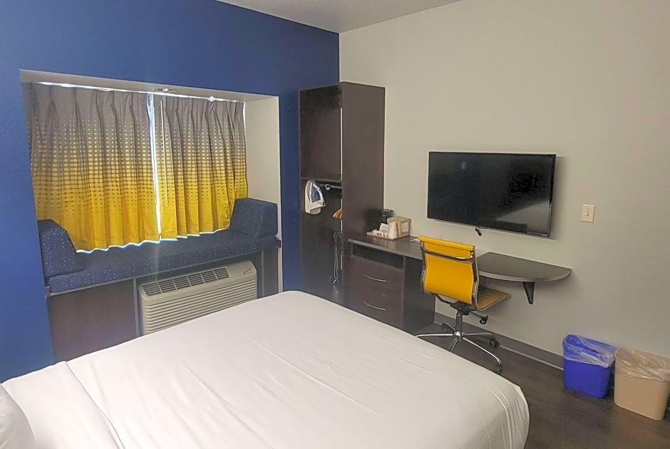 Microtel Inn & Suites By Wyndham Council Bluffs