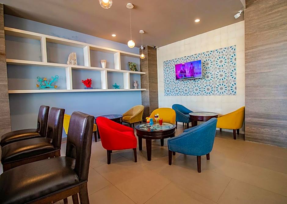 Pacific Palace Beach Tower Hotel