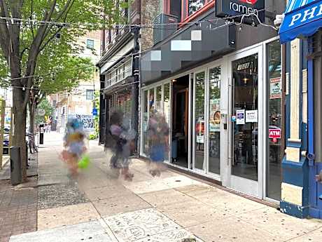 Alina & Fanny - Philadelphia Convention Center