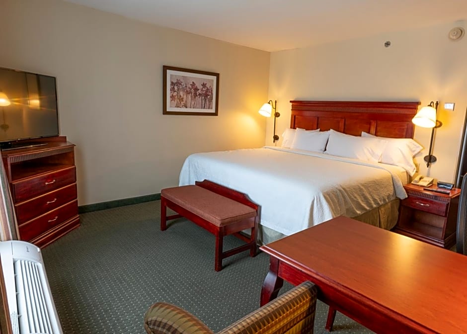 Hampton Inn By Hilton Guadalajara-Aeropuerto