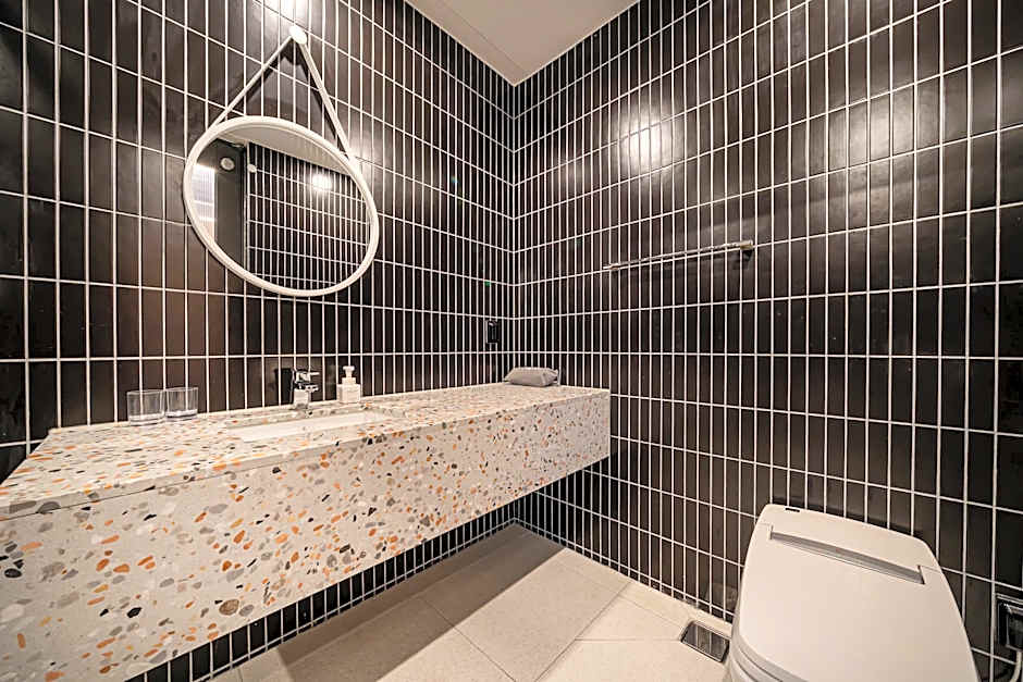 Hound Garden&Terrace Hotel