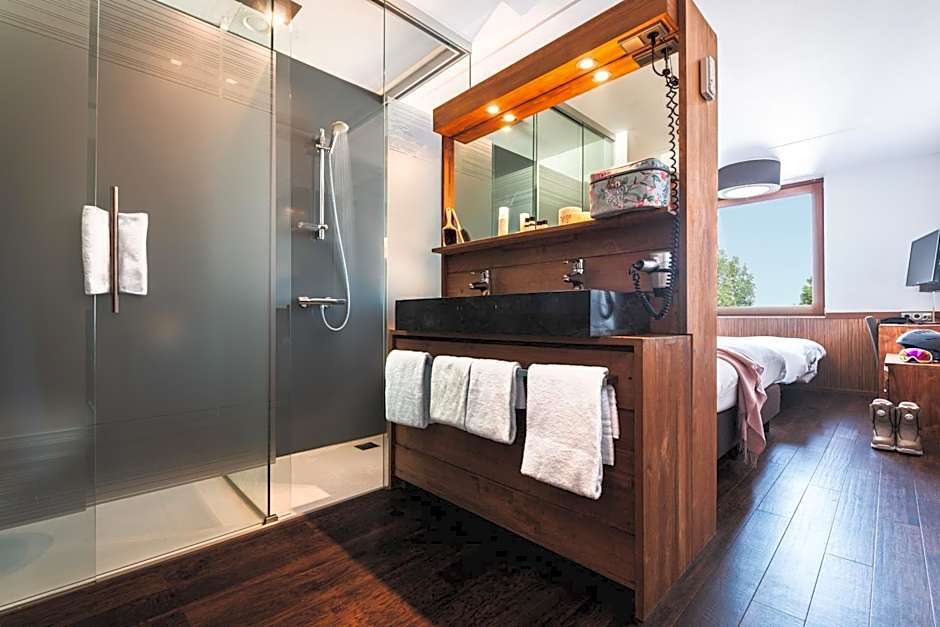 Alpine Hotel SnowWorld