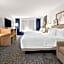 Spark by Hilton Tupelo
