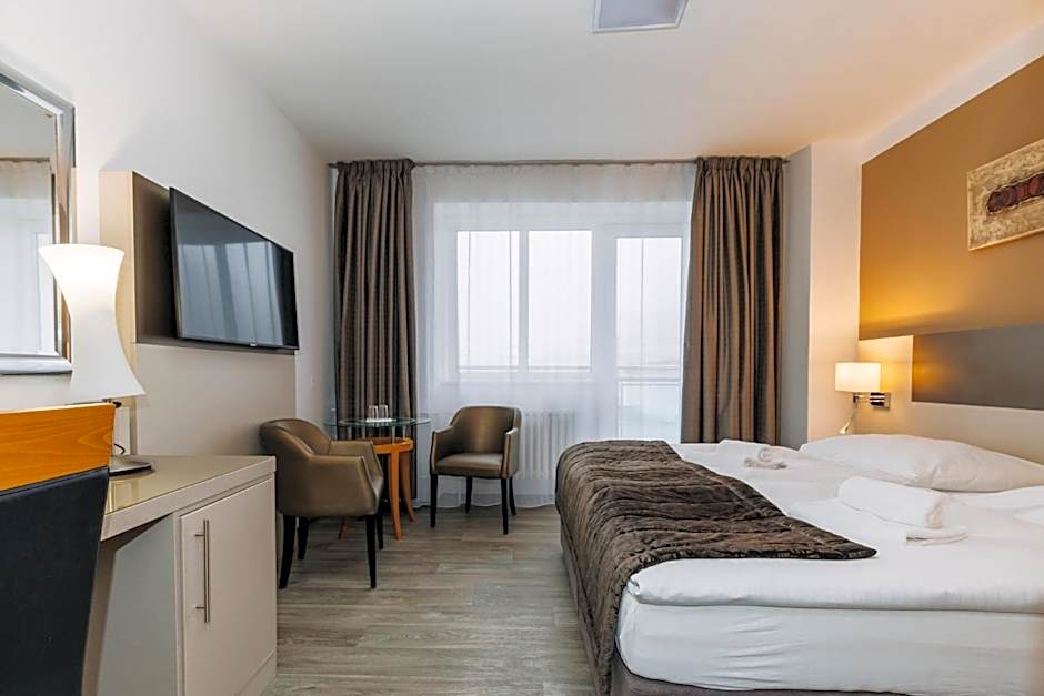 Photo 1 of 4 of Deluxe 1 Double Bed or 2 Beds, Balcony