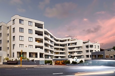 Westend Central Apartments