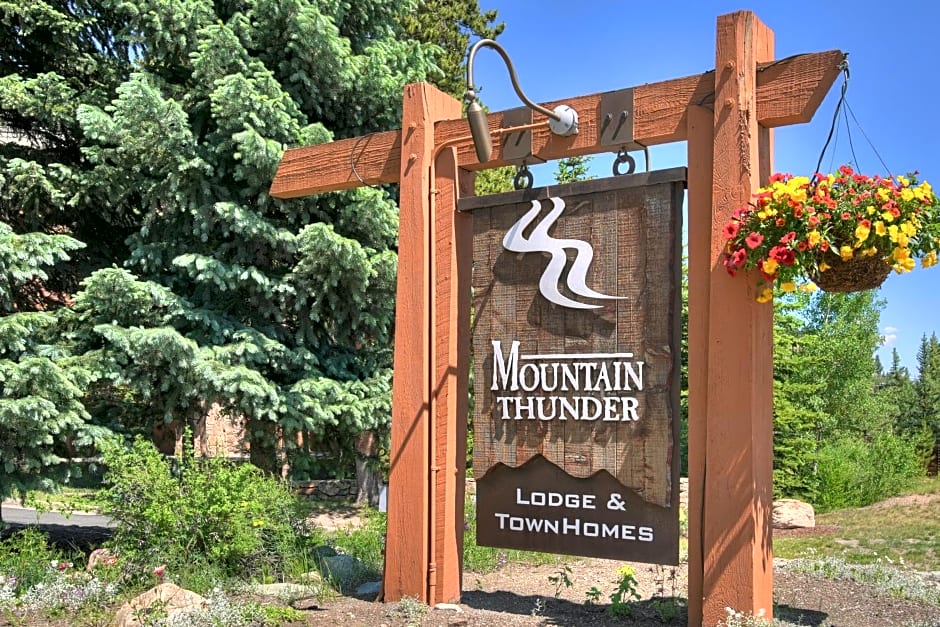 Mountain Thunder Lodge