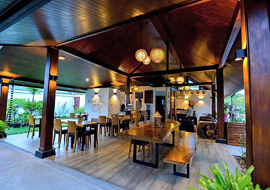 Phuket Airport Hotel
