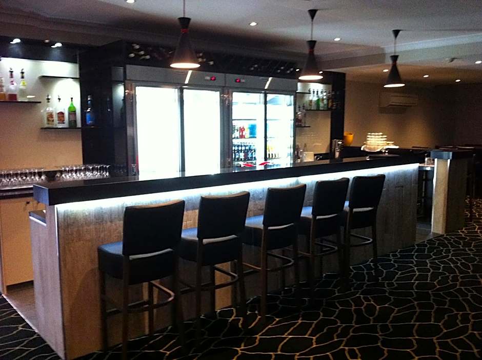 Cattlemans Country Motor Inn & Serviced Apartments