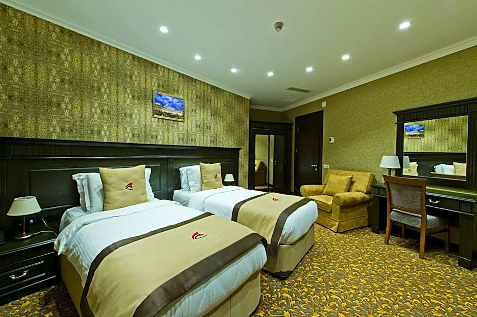 Colosseum Marina Hotel