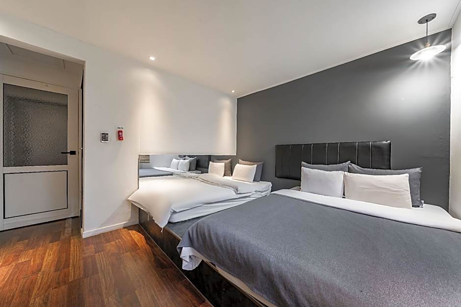 Chuncheon Urbane Hotel