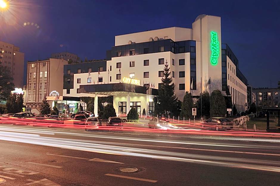 City Hotel