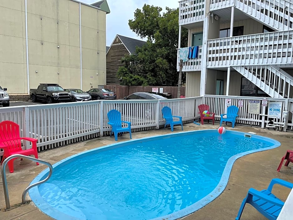 Sea Palace Motel