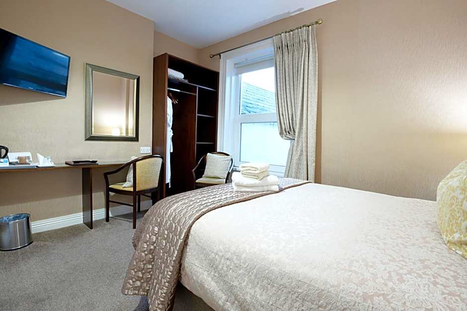 Cul-Erg House & Kitchen