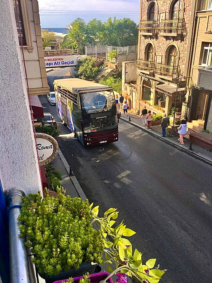 La Petite Maison Hotel