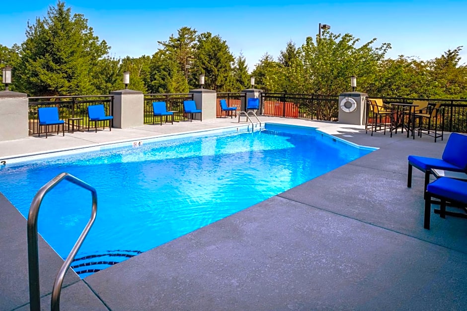 Best Western Plus Beckley Inn