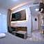 8room hotel