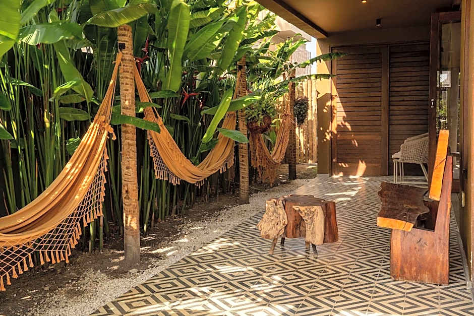 Casa com Ofurô, Piscina Aquecida e Cozinheira