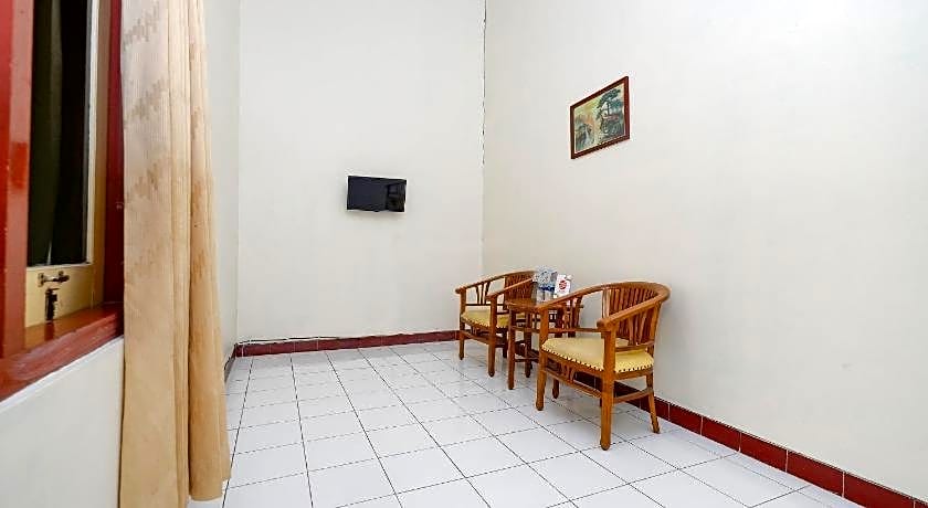 OYO 1808 New Bandungan Indah