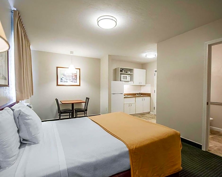 Suburban Studios Melbourne Airport