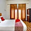 Townhouse Oak Signature Hotel