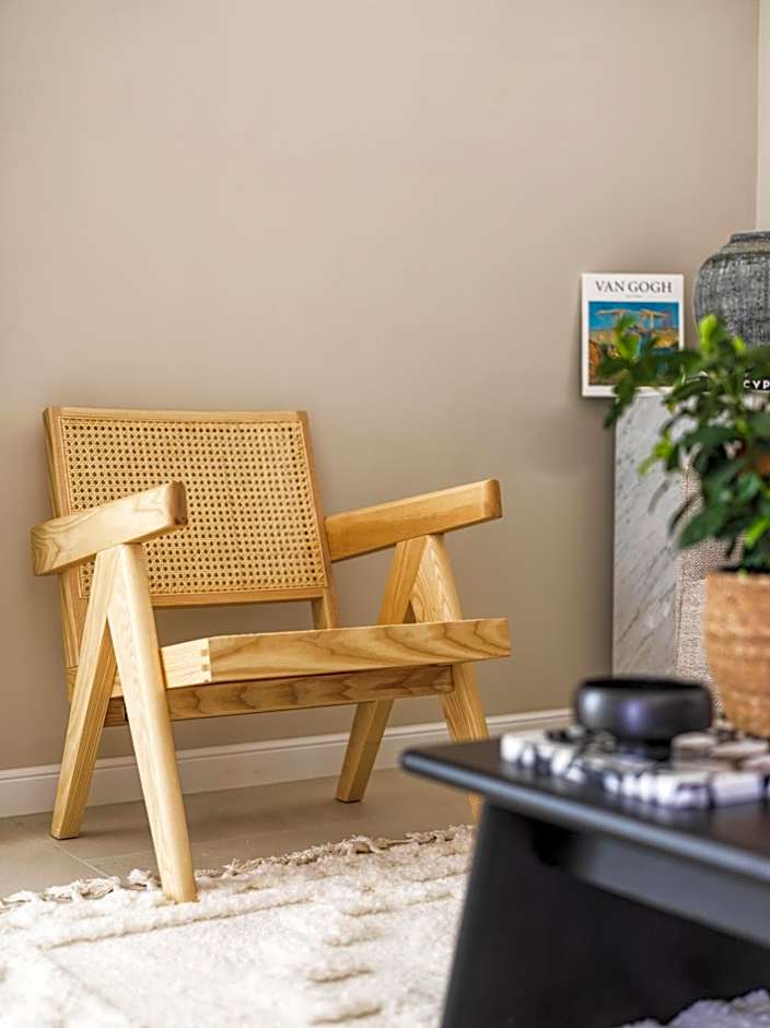 LIV Mackenzie Beach Suites Larnaca ADULTS ONLY